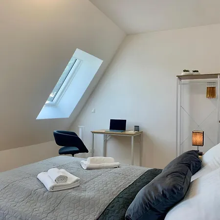 Tt Living Apartment Schwarzenbek I 2 Zimmer I 4 Betten I Balkon I Tg-Stellplatz Exterior photo